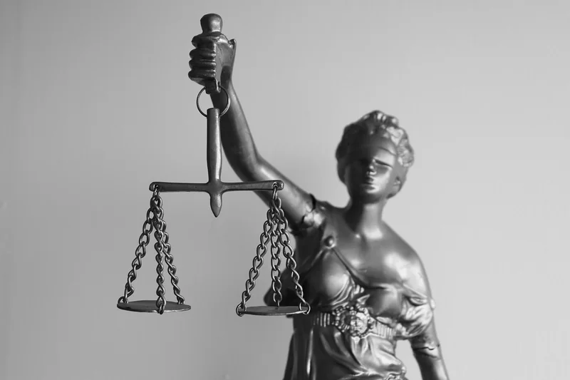 Étape 2 : le statut juridique